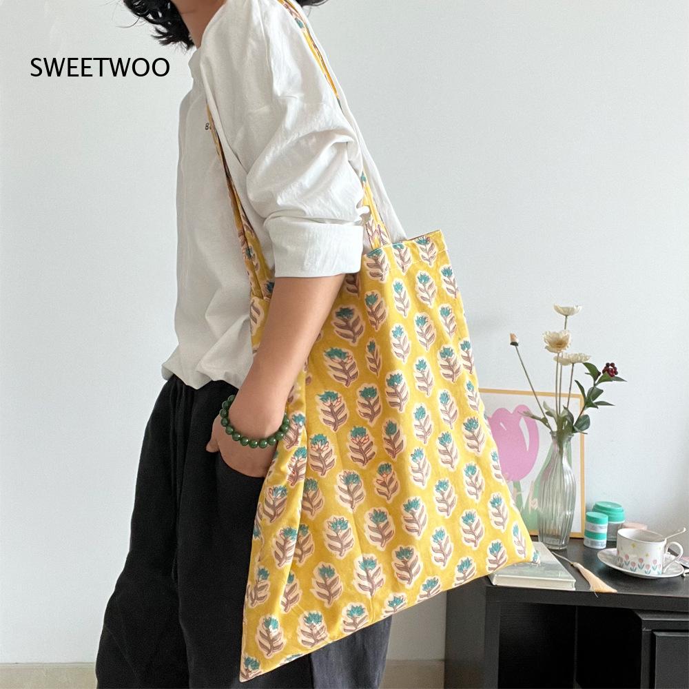 Women Bags India - Pastoral Plant Print Soft Woven Bag