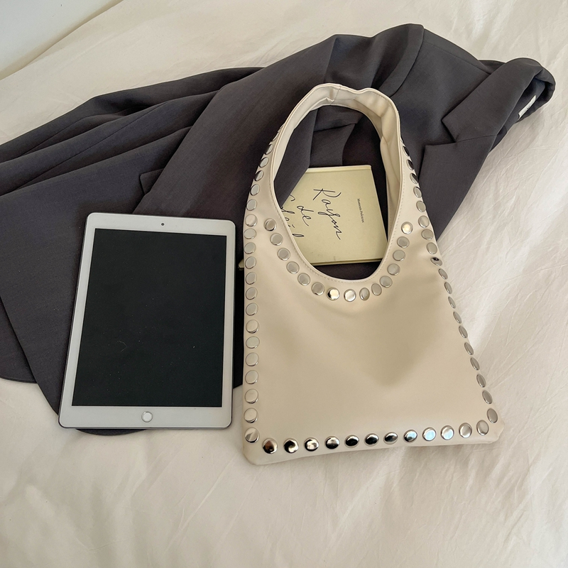 Hot Sale Large Capacity Soft S - Women Bags Discount recension och pris