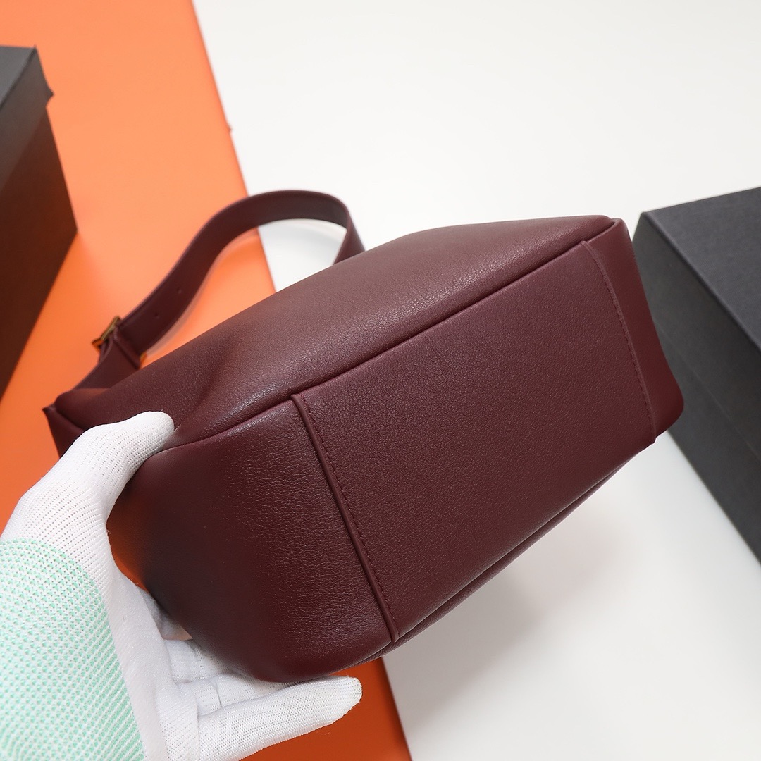 Luxury Bags Premium Quality 20 - Women Bags Premium Brands recension och pris