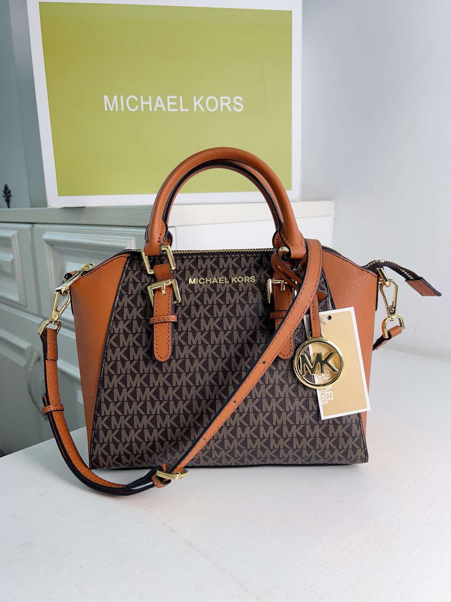 Brand new Michael Kors women's - Women'S Bags Michael Kors recension och pris