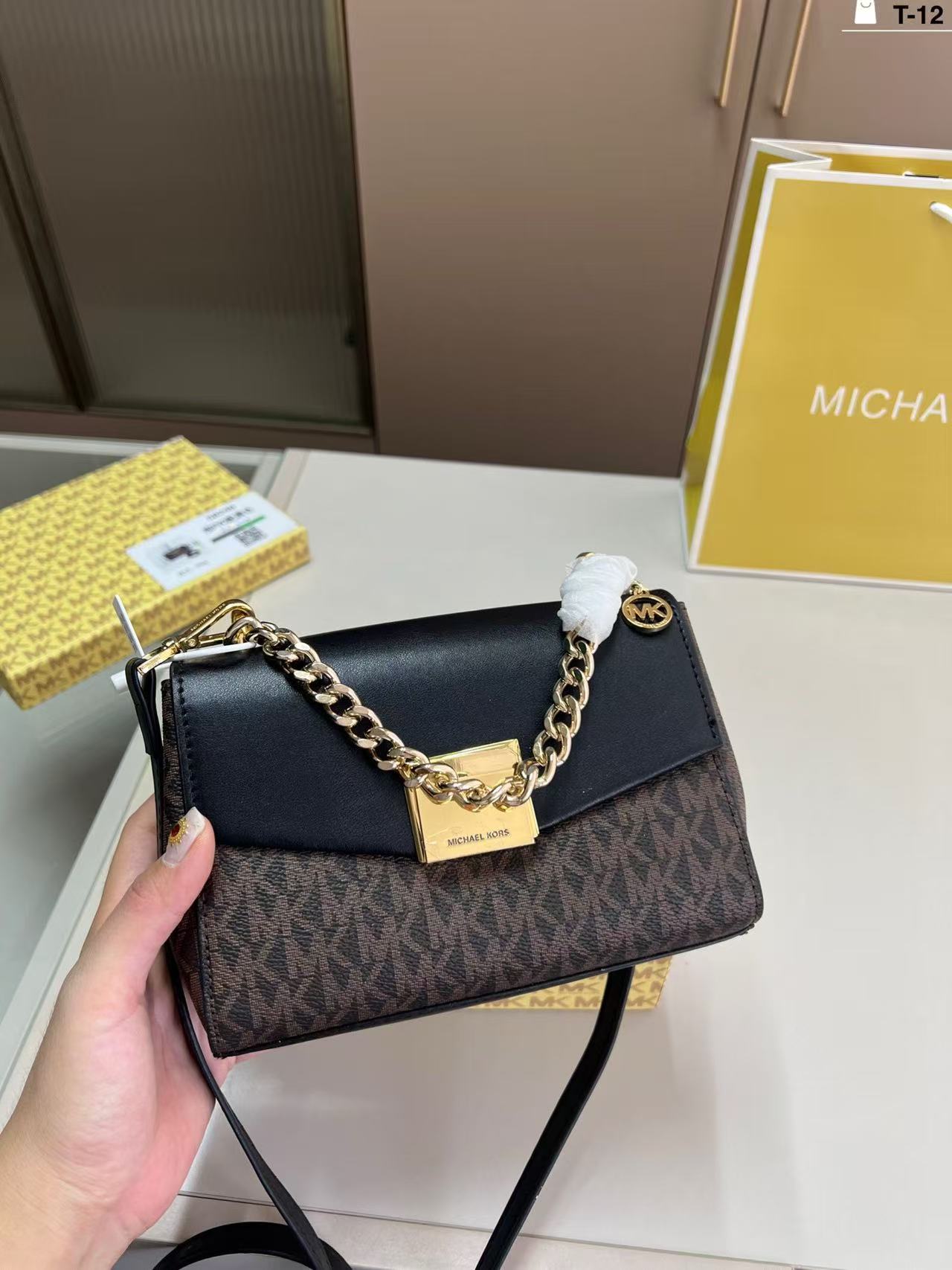 Brand new Michael Kors women's - Women'S Bags Michael Kors recension och pris