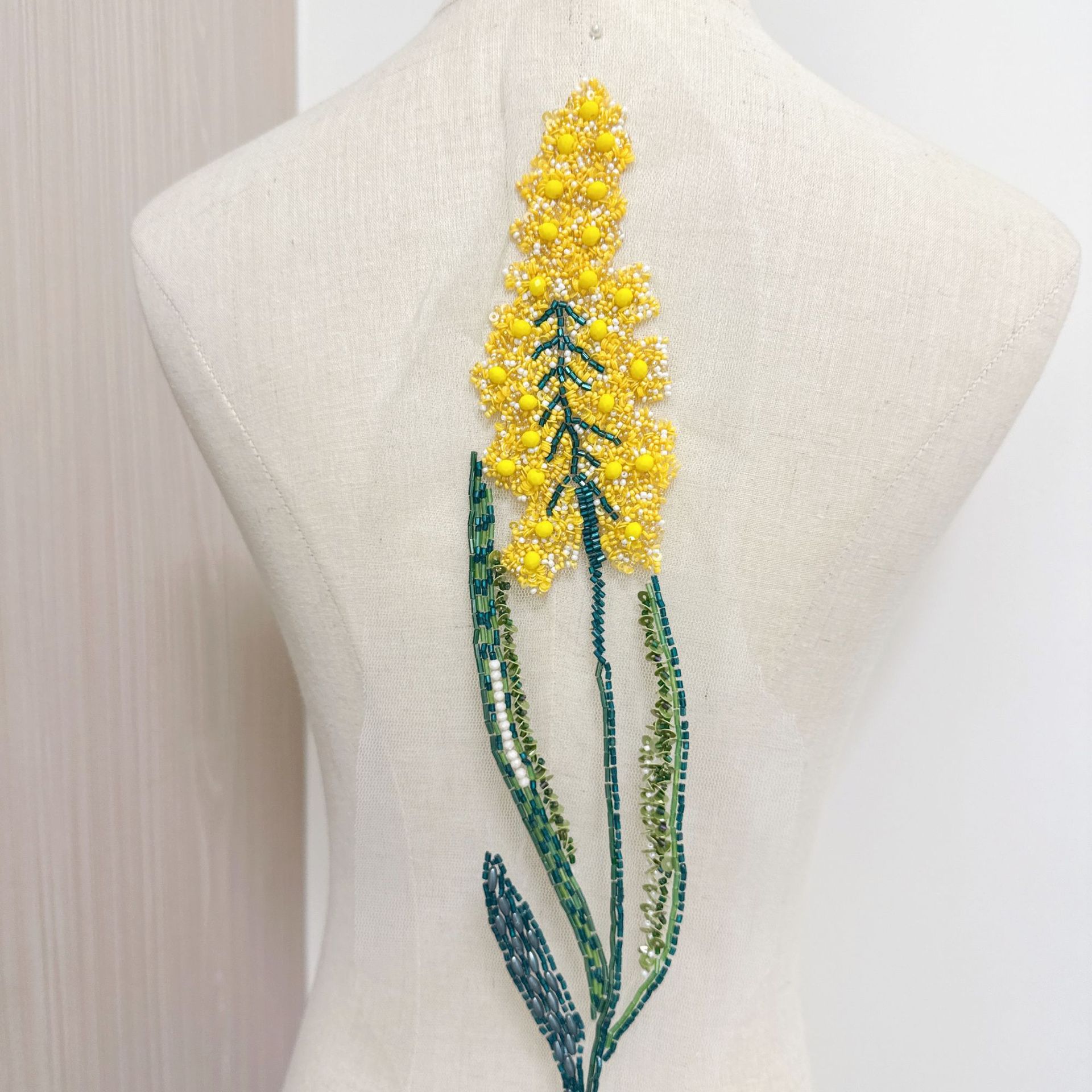 India Thread Heavy Beaded Plan - Women Bags India recension och pris